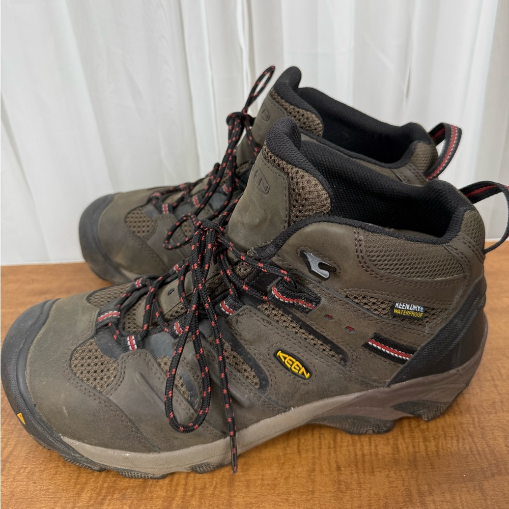 KEEN Utility Work Shoes Mens 11EE Steel Toe Waterproof EH Wide - Picture 6 of 10